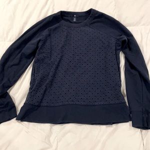 Gap navy blue eyelet sweatshirt SZ medium